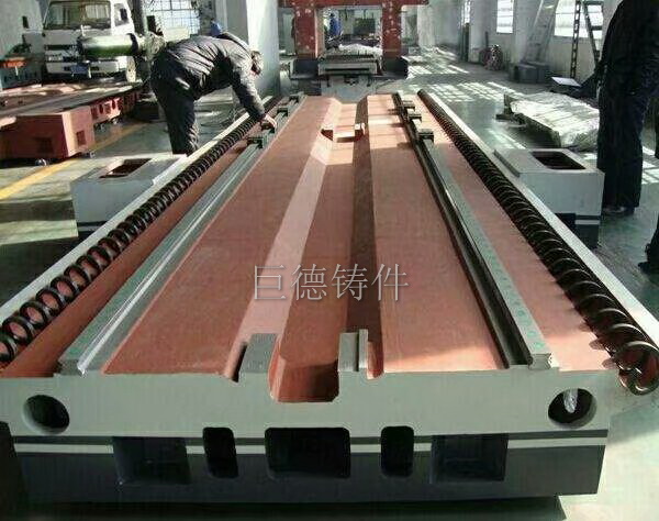 鑄造現場及精密設備加工展示 (15)