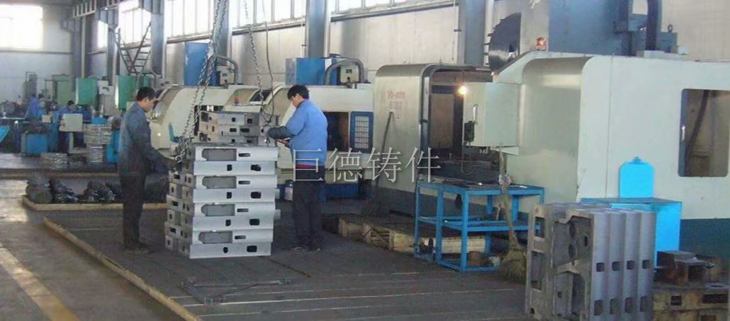 鑄造現(xiàn)場及精密設備加工展示 (3)